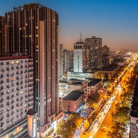Hesu Designer Hotel & Suites -Near Xi'An Drum Tower And Yongning Gate -Free Laundry Luggage Storage -Kitty Cafe With Freshly Ground Coffee -24H Front Desk -English Service מראה חיצוני תמונה