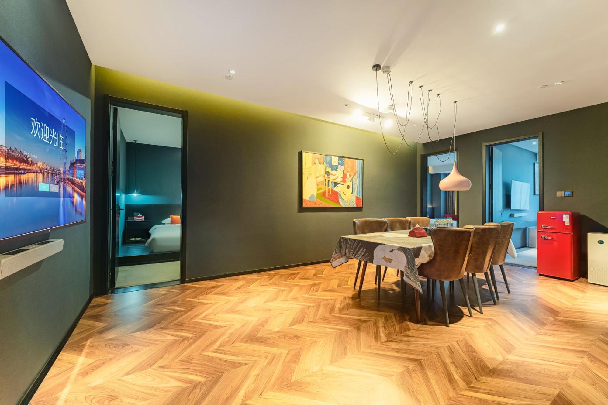 Hesu Designer Hotel & Suites -Near Xi'An Drum Tower And Yongning Gate -Free Laundry Luggage Storage -Kitty Cafe With Freshly Ground Coffee -24H Front Desk -English Service מראה חיצוני תמונה