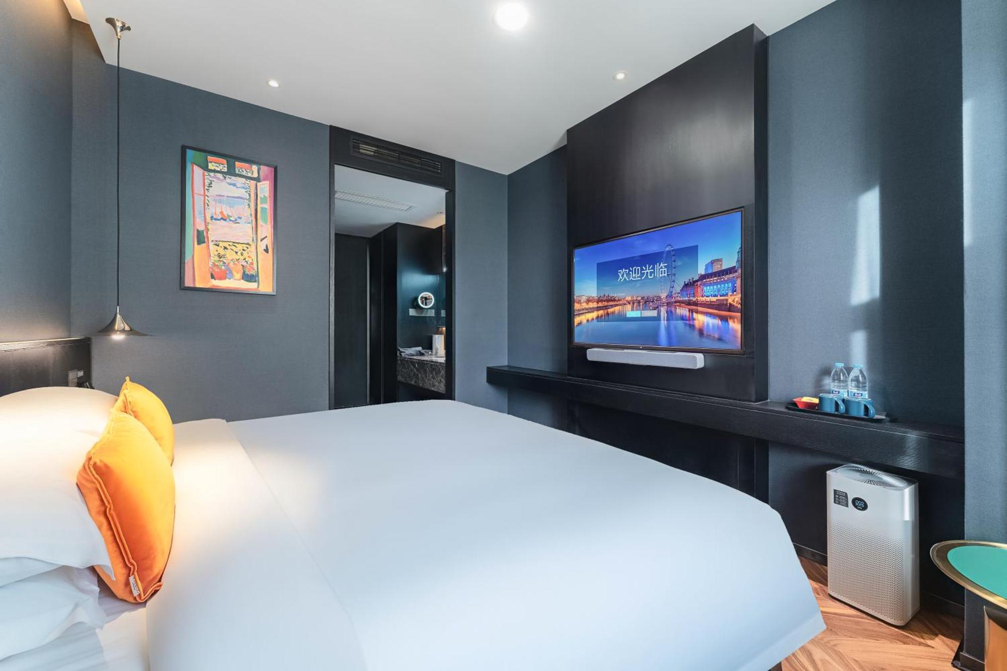 Hesu Designer Hotel & Suites -Near Xi'An Drum Tower And Yongning Gate -Free Laundry Luggage Storage -Kitty Cafe With Freshly Ground Coffee -24H Front Desk -English Service מראה חיצוני תמונה