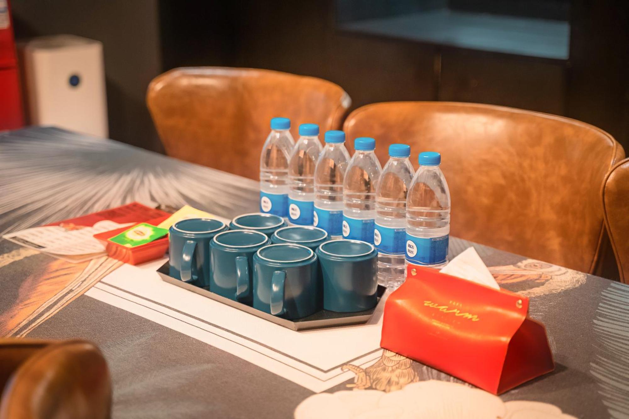 Hesu Designer Hotel & Suites -Near Xi'An Drum Tower And Yongning Gate -Free Laundry Luggage Storage -Kitty Cafe With Freshly Ground Coffee -24H Front Desk -English Service מראה חיצוני תמונה