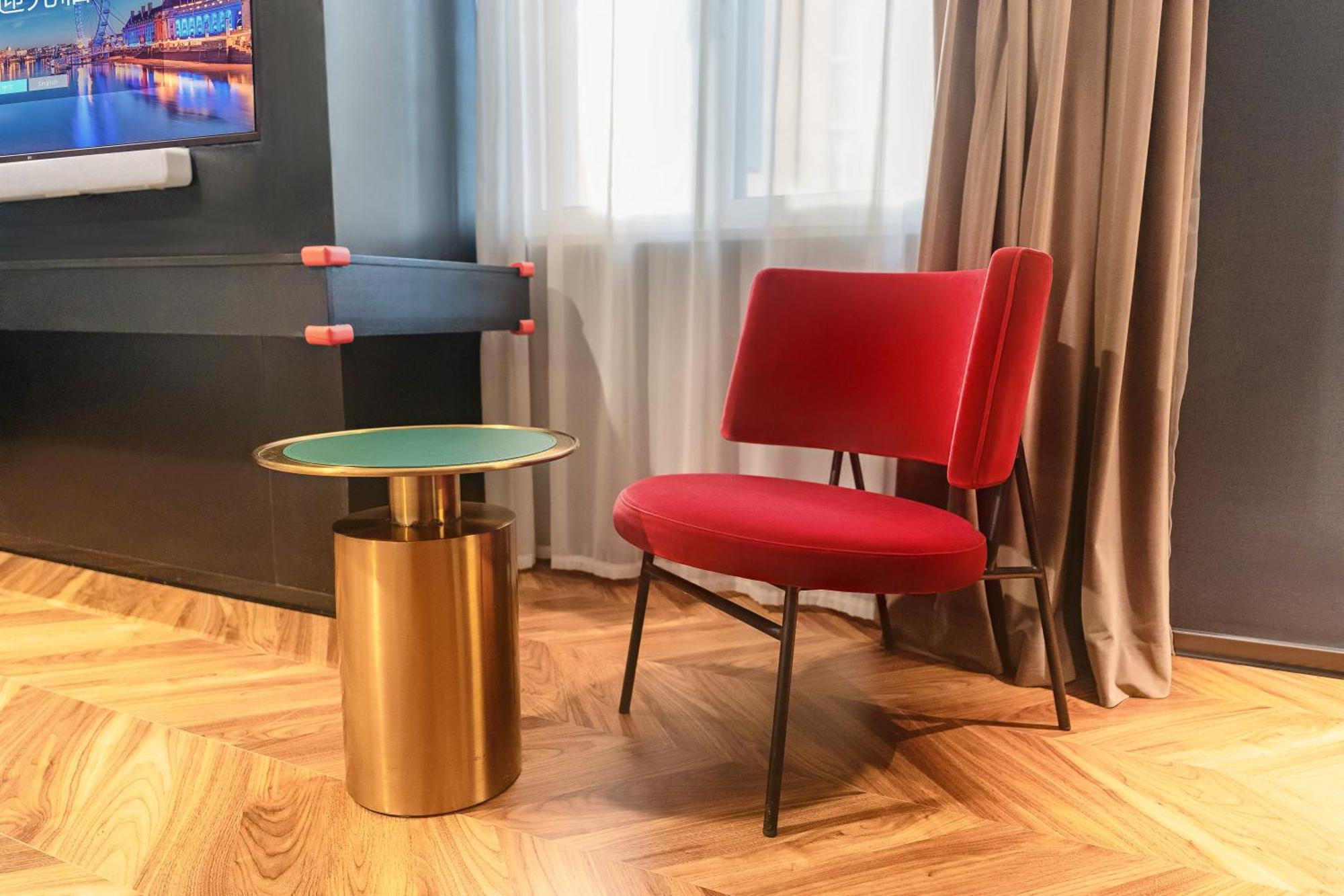 Hesu Designer Hotel & Suites -Near Xi'An Drum Tower And Yongning Gate -Free Laundry Luggage Storage -Kitty Cafe With Freshly Ground Coffee -24H Front Desk -English Service מראה חיצוני תמונה