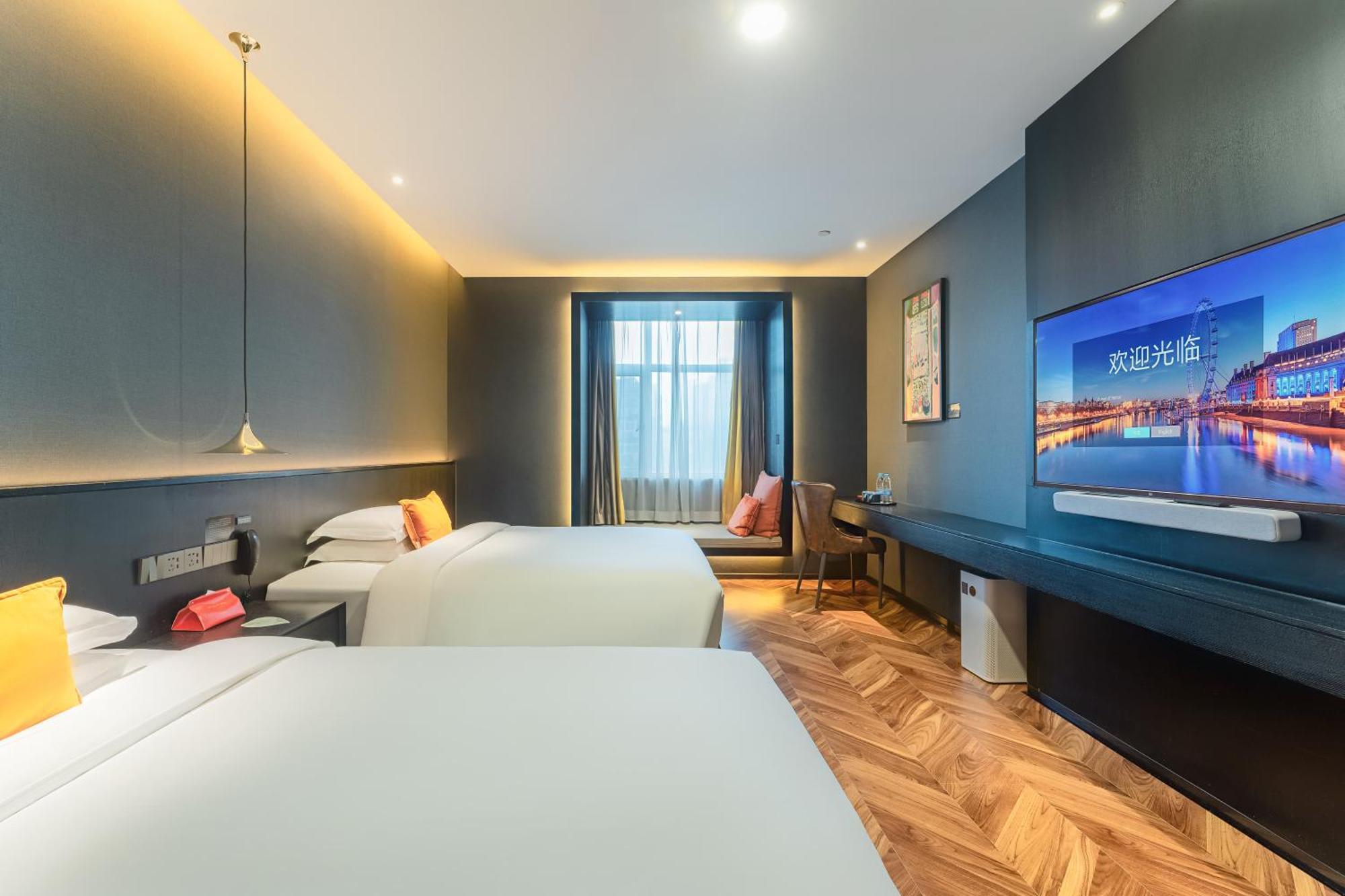Hesu Designer Hotel & Suites -Near Xi'An Drum Tower And Yongning Gate -Free Laundry Luggage Storage -Kitty Cafe With Freshly Ground Coffee -24H Front Desk -English Service מראה חיצוני תמונה